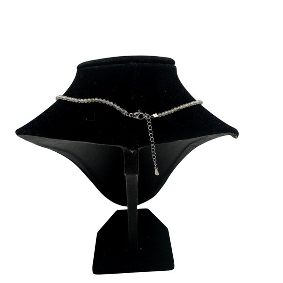 Crystal Beaded Necklace Adjustable Chain Clasp White and Gray Gemstone Design - Picture 4 of 7